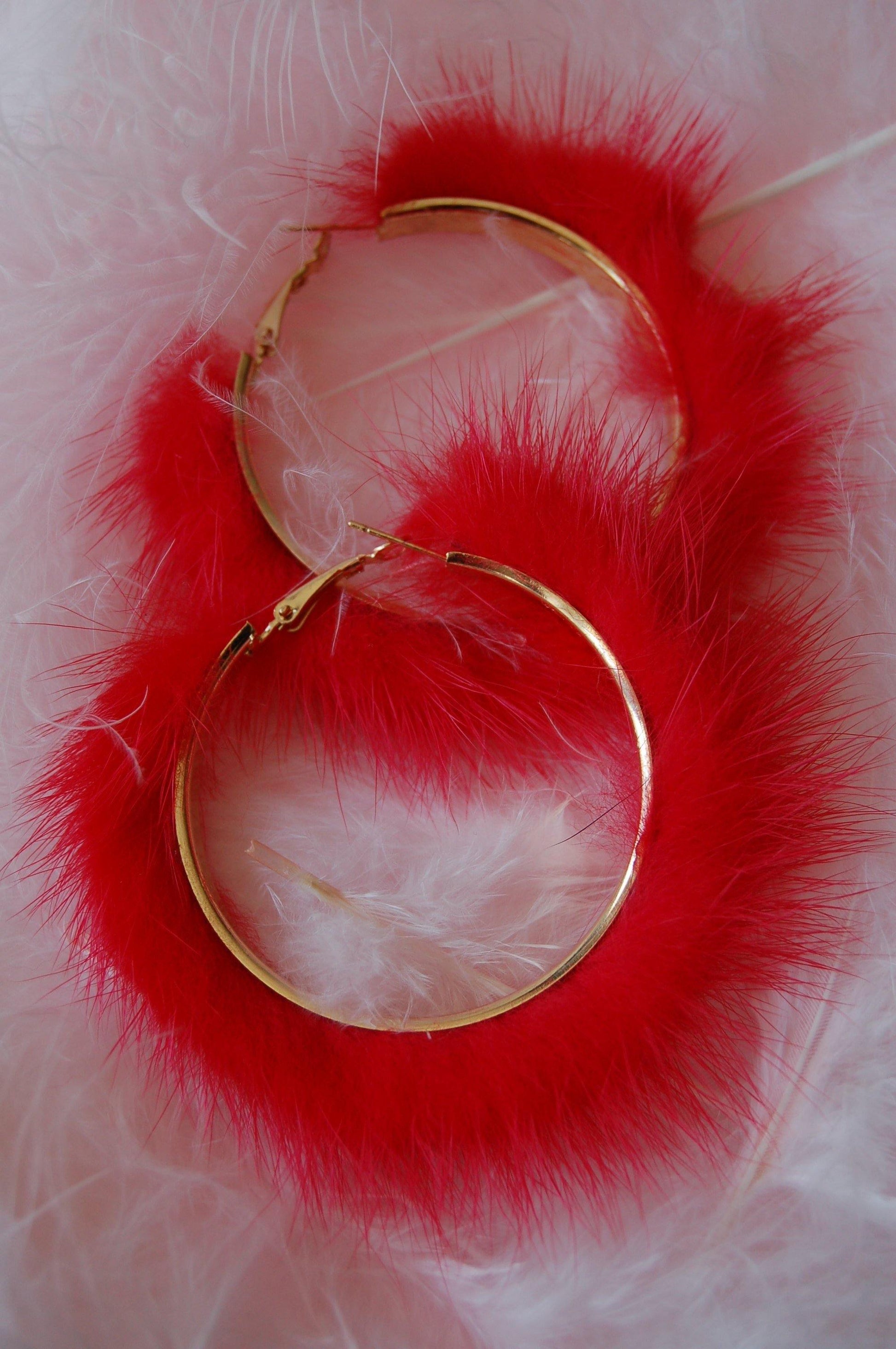 Boucle d'oreille créole rouge tendance,  Bijoux tendance, mode été , accessoires mode tendance, jewelry fashion