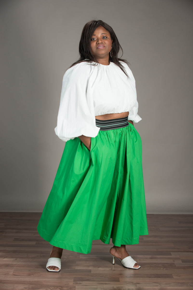crop-top-chic-elegant-manches-longues-volumineuses-blanc-femme-grande-taille
